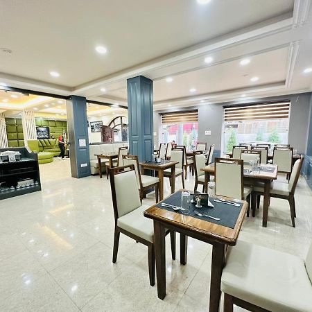 Srinagar Group Of Hotels المظهر الخارجي الصورة