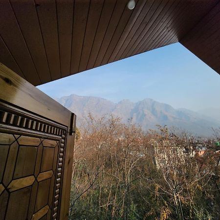 Srinagar Group Of Hotels المظهر الخارجي الصورة
