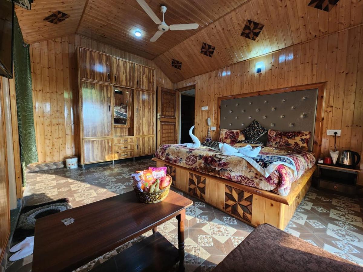 Srinagar Group Of Hotels المظهر الخارجي الصورة